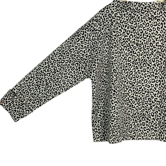 NWOT Ann Taylor Mock Neck Animal Print Sweater Size XL - Picture 4 of 10